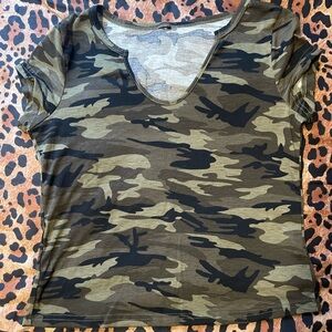 Small camo women’s tee